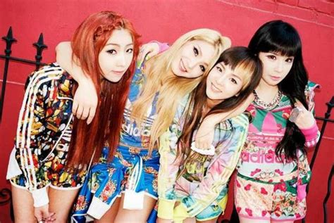 2ne1 Blackjacks Venezuela