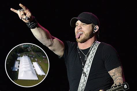 Brantley Gilbert Turning Stone Resort Casino 10 De Julho