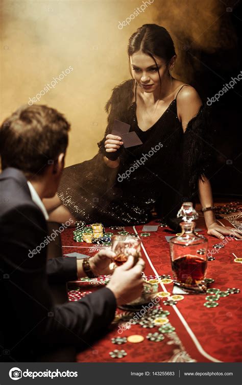 Casal Real De Poker