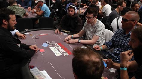 Comentario Jouer Pt Estreia De Tournoi De Poker