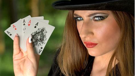 Imagenes De Mujeres Del Poker