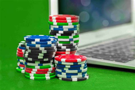 Jugar Poker Online Con Dinheiro Ficticio