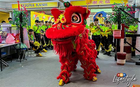 Lion Dance Red Tiger Parimatch