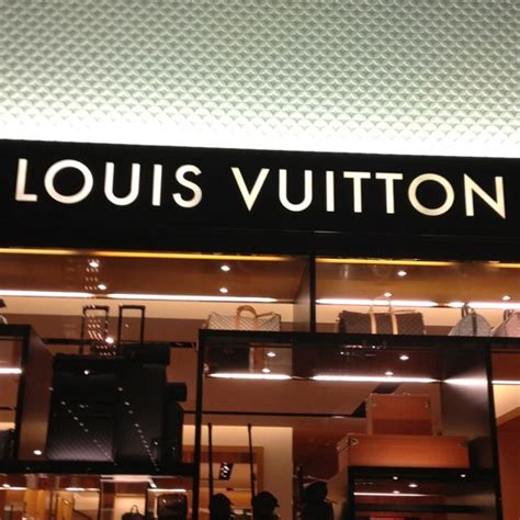 Louis Vuitton Crown Casino
