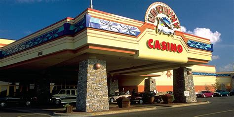 Majestosos Pinheiros Casino Black River Falls Wi