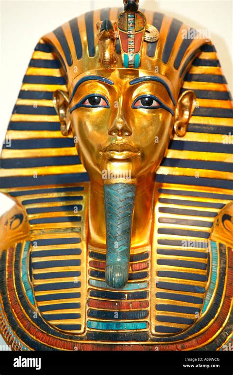 Mask Of Amun Betano