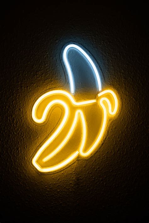 Neon Bananas Bwin