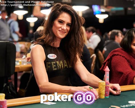 Poker Con Michelle