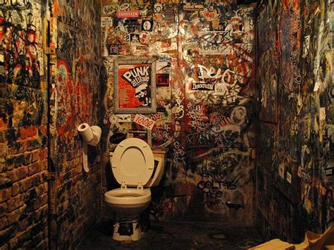 Punk Toilet Sportingbet
