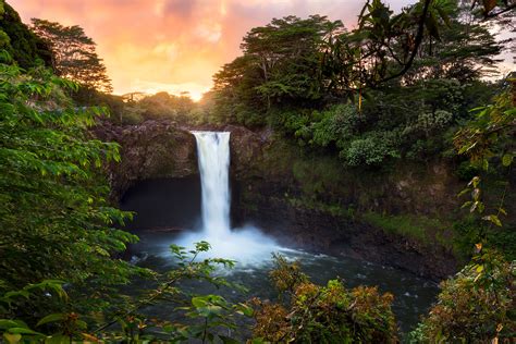 Rainbow Falls Betano