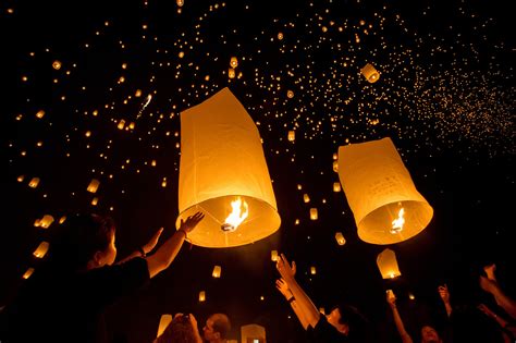 Sky Lanterns Blaze