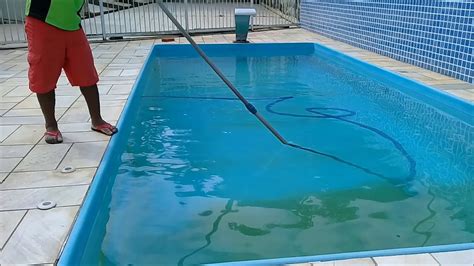 Slot De Drenagem Da Piscina