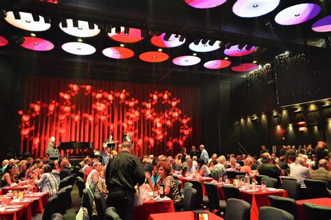 Souper Teatro Casino De Montreal