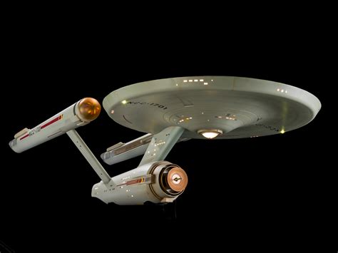 Star Trek Uss Enterprise Maquina De Fenda