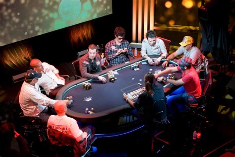 Torneios De Poker Champaign Il,