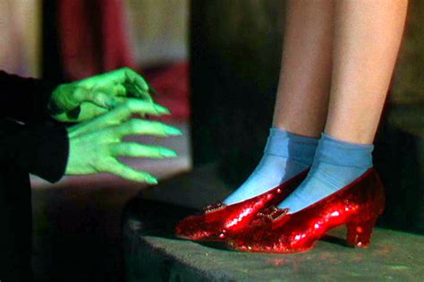 Wizard Of Oz Ruby Red Chinelos De Quarto Maquina De Fenda