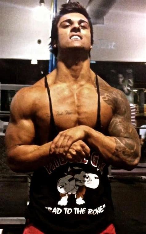 Zyzz Roleta 28